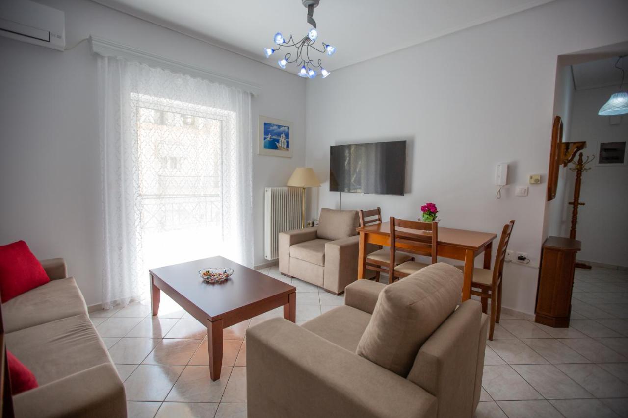 Poly'S Charming Home - City Center & Near The Beach 2Bedroom Apartment Nafpaktos Exterior foto
